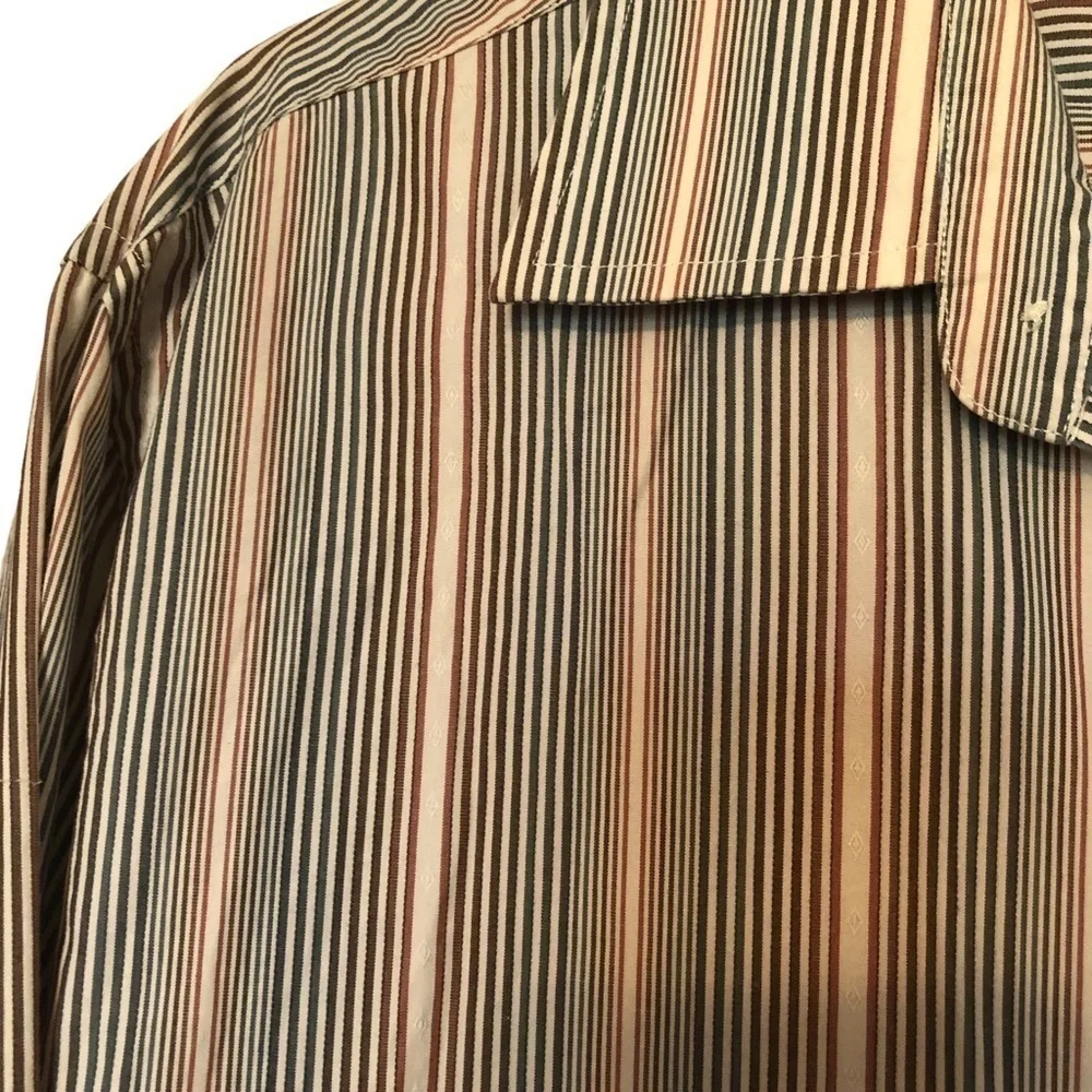 Banana Republic button up shirt size L